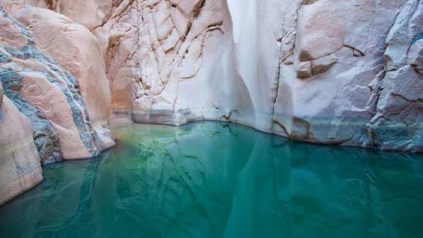 Wadi El Weshwash, Colored Canyon and Hiking Trip
